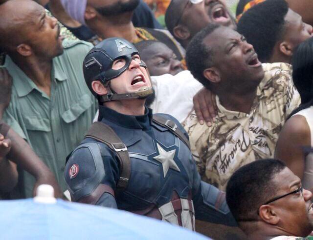 jmkkyu's tweet image. what is happening here