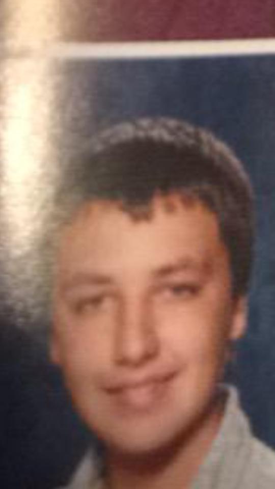 traumabuddies's tweet photo. @SchwennJohn @amanda_magee102 when ur pull out game strong af http://t.co/1zOMPV0RkR