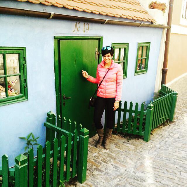 mandira bedi on Twitter: "Knocking on the door of house # 19 on