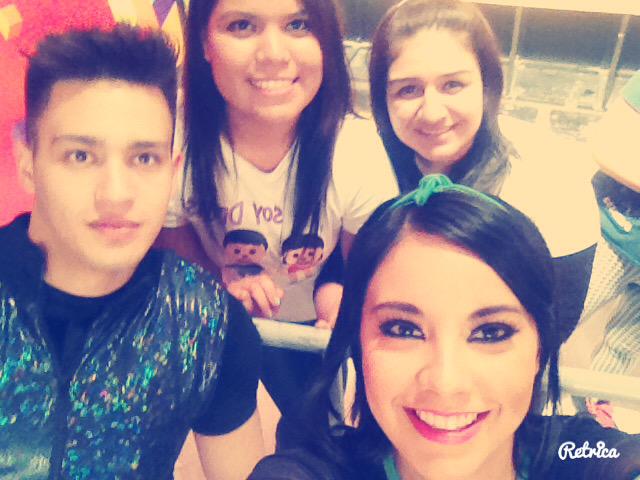 onlyforoseanne's tweet photo. #Drasse @_JesseMtz @joseluisdrago1 @draoopyforever graciaaaaas! 💚💛👫 http://t.co/HS33JtopNb