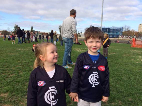 andrewjgiles's tweet photo. Hey @Bowenchris stakes are high this round
#aflbluesgiants
#thinkingofthechildren http://t.co/J69UzMQFAh