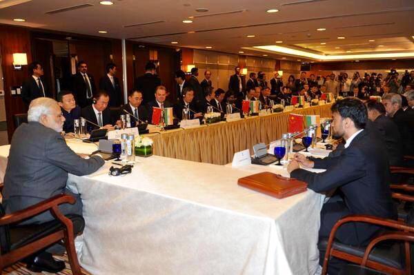 Bagriml's tweet photo. #modiIndiansPride RT @yashsvora: 21 Business agreements being signed between #India & #China worth $22 billion MEA http://t.co/1h9lTDo4xR