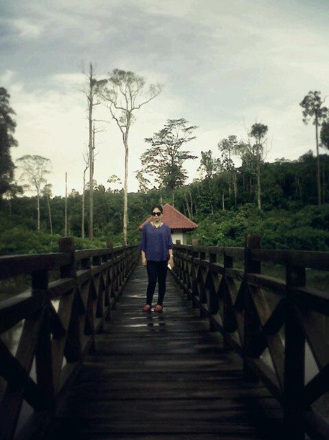 Kebun raya Bpp..tempatnya masi alami bgt..sejuk.tapi syng pembangunannya blm sepenuhnya slesai <a href="/IklanBalikpapan/">IG @portalbalikpapan</a>