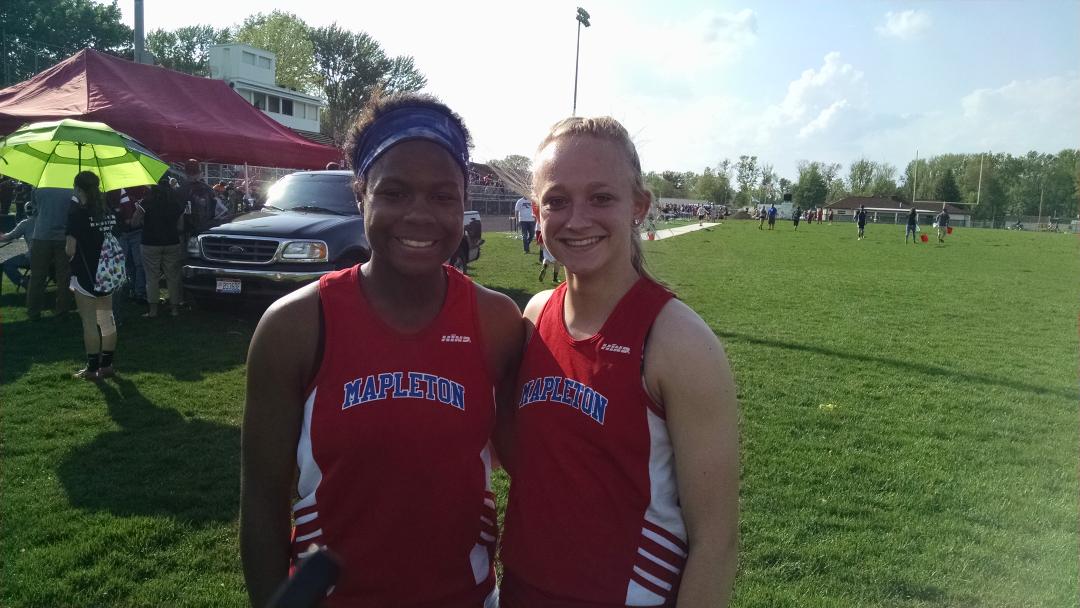 Mapleton_Track's tweet image. Conference Champs! @BreannaPorter1 @Martell_Lynn Great job, ladies!