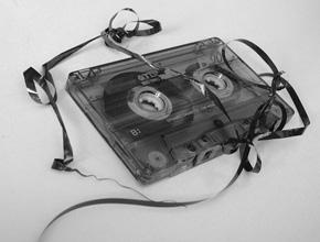 retro_field's tweet photo. Who else had this problem? #90sproblem http://t.co/nkh1WDl4gy