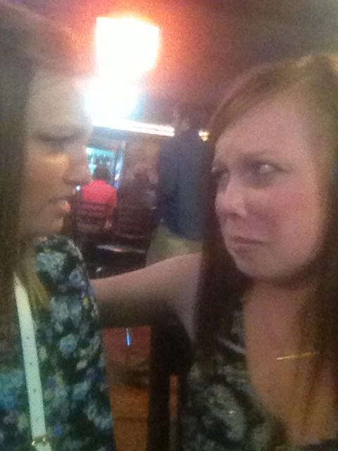 MorganKiddoo's tweet photo. Our friendship. 💙👯 @malmcc2 http://t.co/UdWiQE2xiP