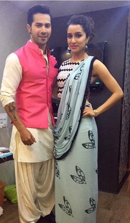 VarunsTeam's tweet photo. {Pic Set} @Varun_dvn Promotes @ABCD2Film At Indian Idol Junior (3) http://t.co/7i100ZaElt