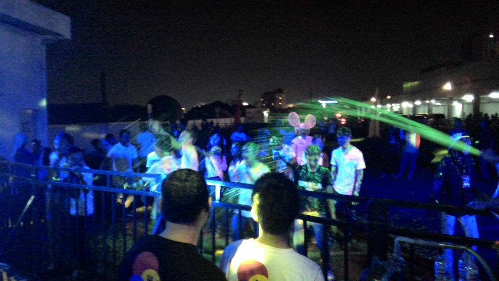 Semarang njeh saget ndak pake segera.. "@LightRunID: Segera #SMGLightRun !!! pic.x.com/eDcgLqyZul"