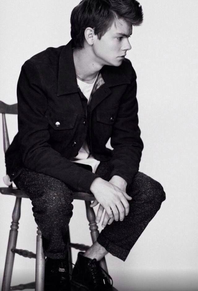 Happy Birthday Thomas Brodie Sangster! You may be 25 but your soul could never grow old it\s evergreen.Have a gr8 day 