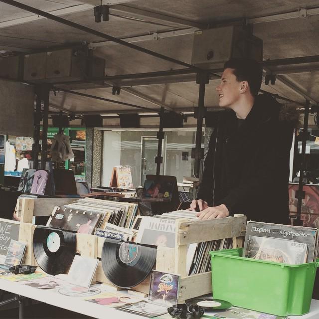AEVinyl's tweet photo. Basildon Market #aevinyl #vinyl #vinyligclub #vinylcollection #vinyljunkie #startup #smallbiz #smallbusiness #small… http://t.co/YBQeGbNfHa
