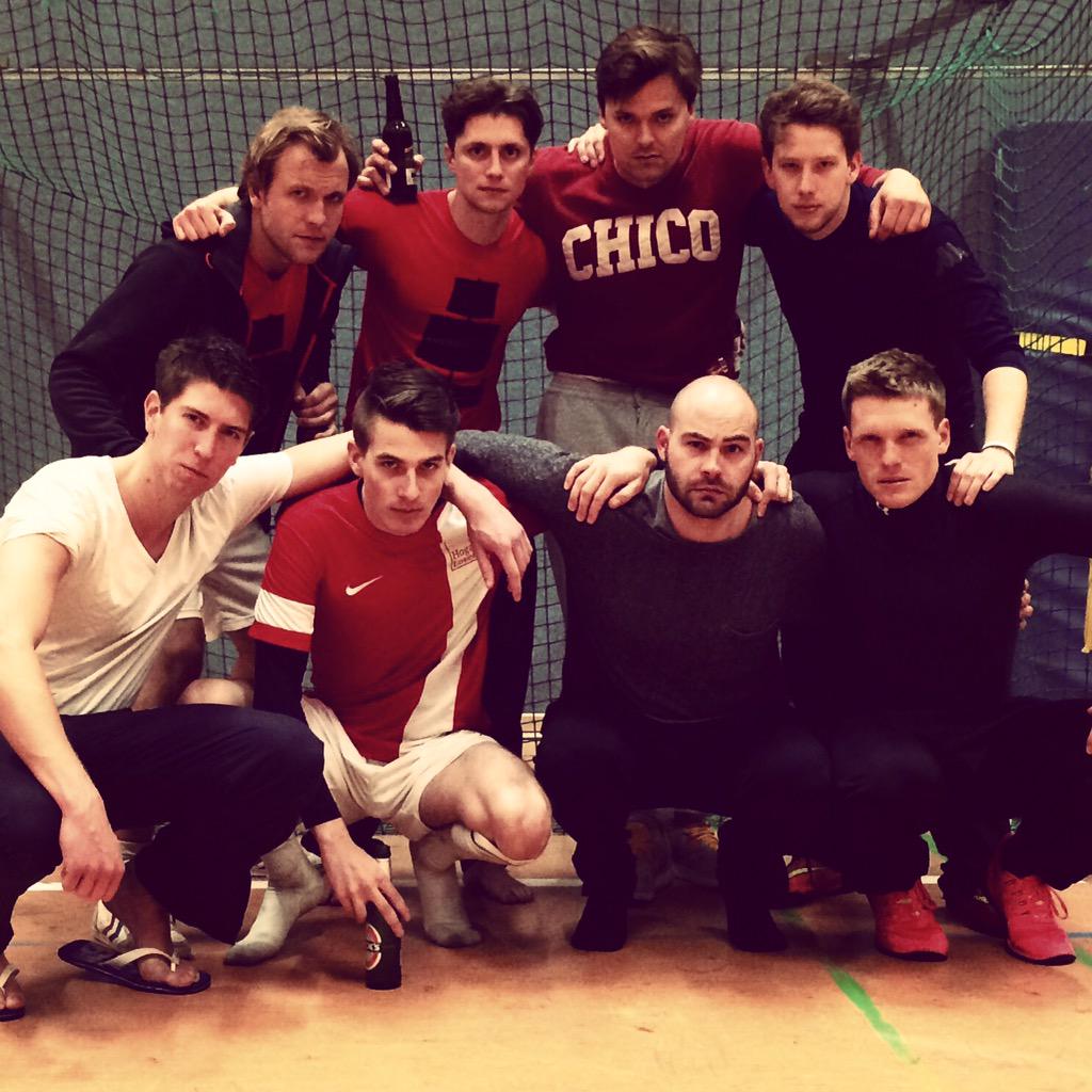 HaaseAdrian's tweet photo. #ct2015 #blsalumni #cheerleadersmostwanted #hariolfsblsboys http://t.co/2CVKYXKOF4