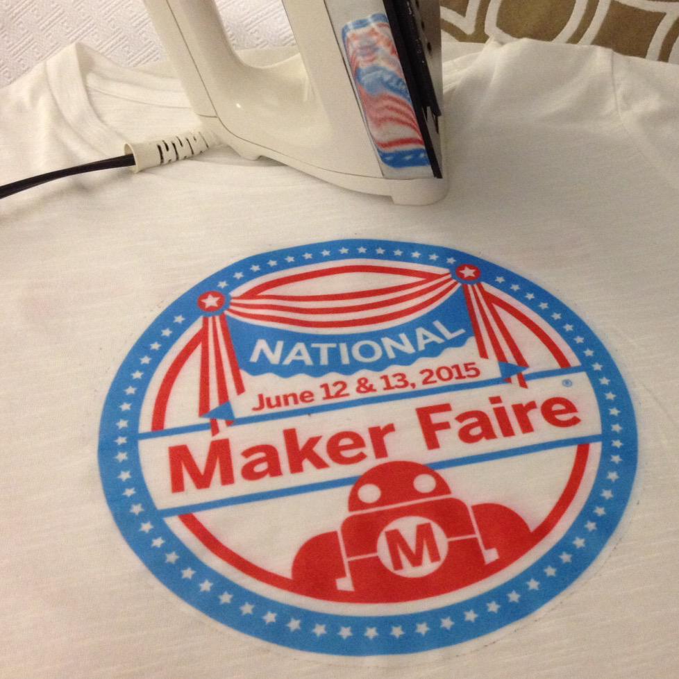 NationOfMakers's tweet photo. Dressed for success. Freshly-made #NatlMakerFaire + #NationOfMakers gear for #MakerFaire Bay Area. See you soon! http://t.co/Yz6sB1tJbo