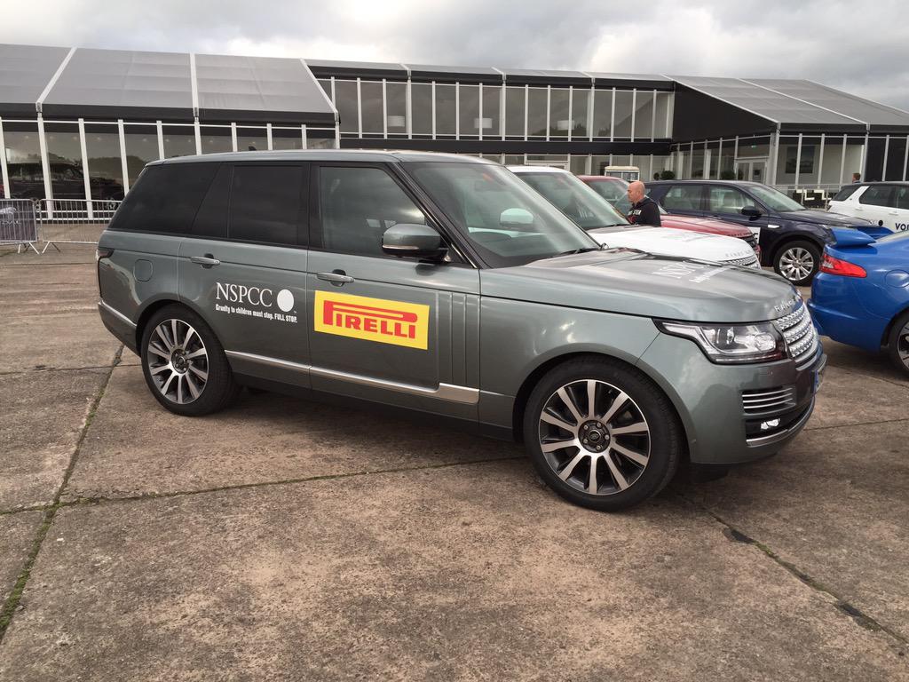 MBpro_interiors's tweet photo. Thank you #Pirelli #jlr http://t.co/sIodr7pDta