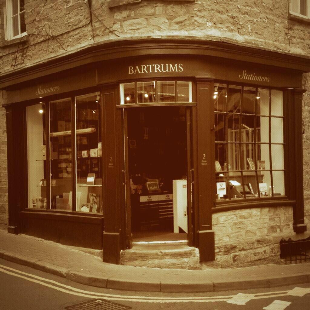 4bruce7's tweet photo. Shops To Visit in Hay-on-Wye,During @hayfestival @18rabbitshop @BeerRevHay @thethoughtful @bartrums @HandMmusic http://t.co/dWlmyrrnGj