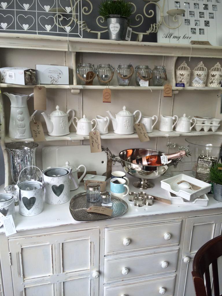 fandhflowers's tweet photo. Our new gift range is proving popular. #flowers #gifts #tearoom http://t.co/By7LkGEtFB