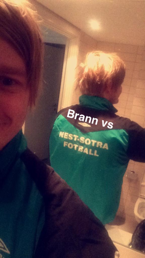 Byfolket mot strilane, @skbrann mot <a href="/nest_sotra/">Nest-Sotra Fotball</a> #brann mot #viernest #DerbyDay #2fx #obosligaen