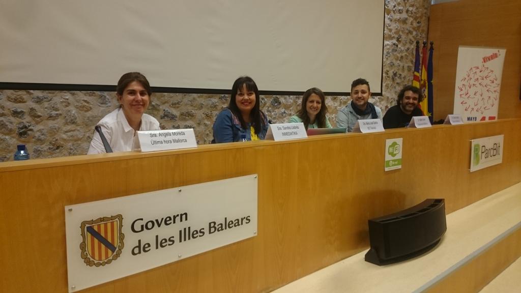 INMTKRevista's tweet photo. @sandrallabres directora de @INMTKRevista con @IB3televisio @balearketing @diariomallorca  n #MesaPD #Fdi15 @parcbit http://t.co/s3UCClSoXe