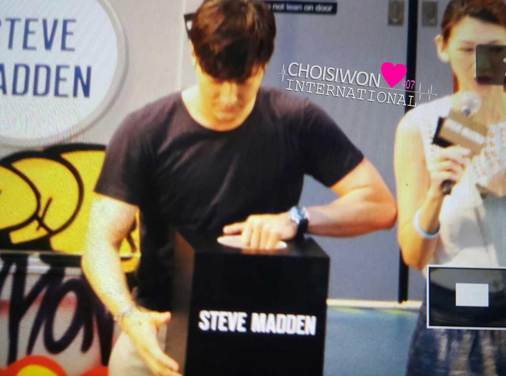 #siwon #최시원 【나만의 추억】150516 홍콩 IFC MALL #STEVE MADDEN K-PARTY 미리보기 [心] #SteveMadden #全世界最好的崔始源  <a href="/siwon407/">S</a>