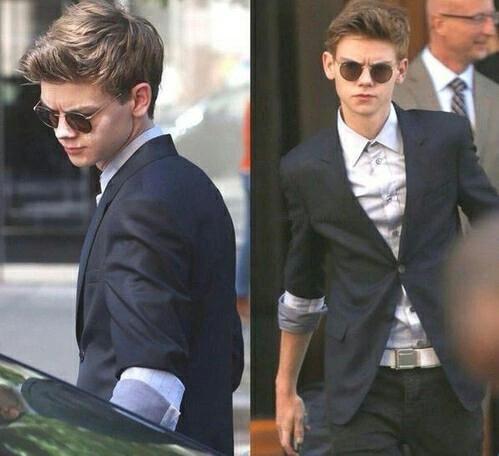 Happy birthday to my favorite person and actor , Thomas Brodie Sangster love u to the moon and back 