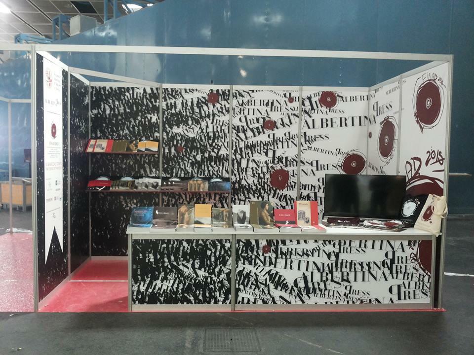 pinacotecalbert's tweet photo. Lo Stand dell'@AccademiaAlbert al @SalonedelLibro a cura di Carlo Michele Schirinzi e gli studenti del suo corso. http://t.co/SvpBRglF6o