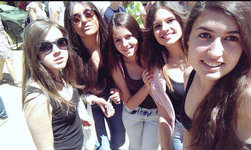 yaiprieto17's tweet photo. De lo bueno mejor lo mejor👑 #missniñas #SanIsidro2015 @Mery31gonzalez @ire1126 @Maribelmendez98 @Martacar98 #criss http://t.co/AOIgb3HDE8
