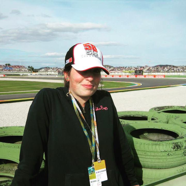 arylove46's tweet photo. #bordopista #trackaccess #esperienzaspettacolare #valencia014 http://t.co/ltQsXhcLOr