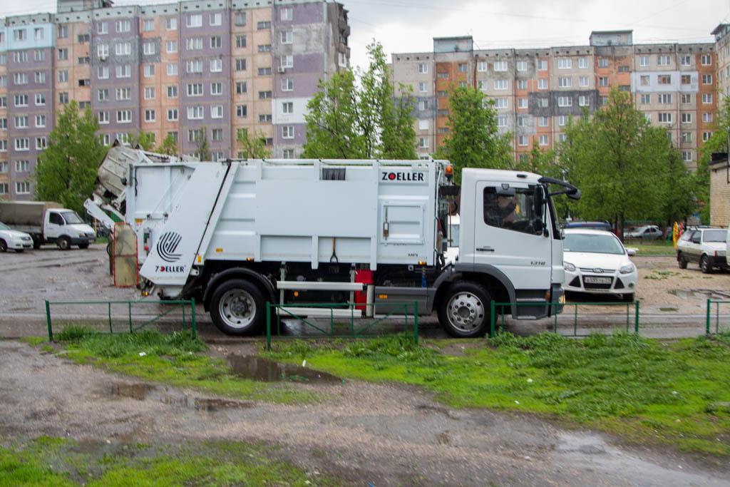 Murzin_R's tweet photo. @GruzdevVladimir @Avilov_E Проведен объезд города. Проверено санитарное состояние и содержание контейнерных площадок. http://t.co/PurUYB9nsd