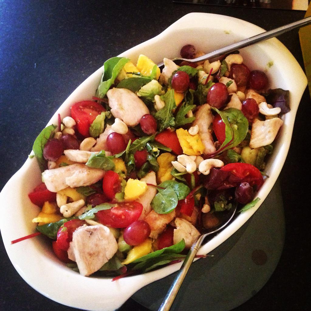 Mango, Avocado, Cashew Chicken salad..... #healthyeating #holistichealth #nutrition #summersalad #cleaneating