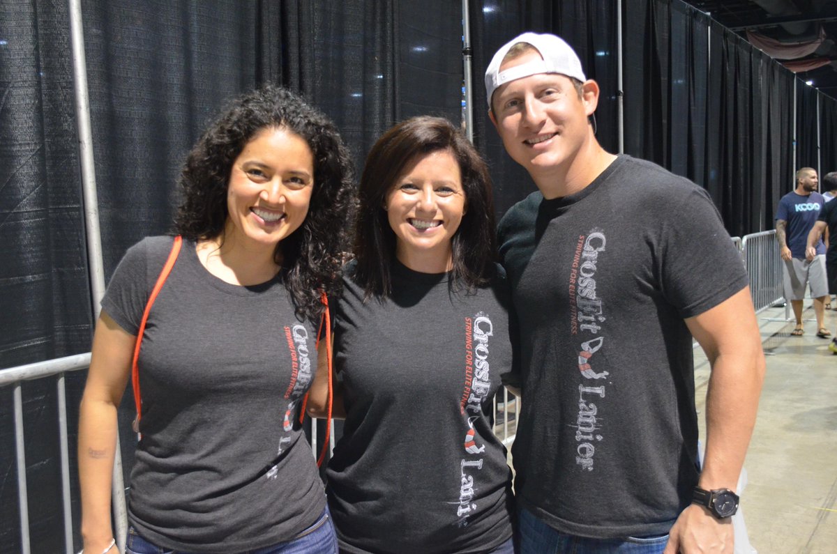 CFGAtlantic's tweet photo. #repyourbox

#Atlantic #CrossFitGames 
@CrossFitLanier http://t.co/s2VkZxXBMg