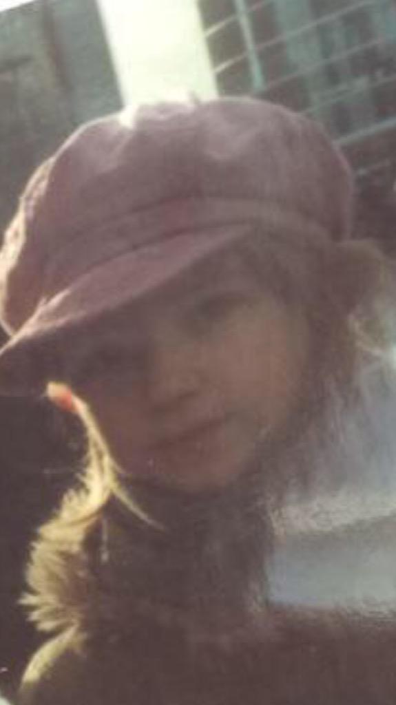 beccamanningx's tweet photo. @hanadlington sorry, but when was this look ok? http://t.co/DDXU8Zx5nd
