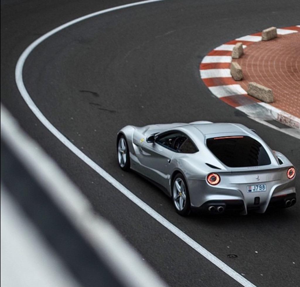 Sportwagen (@luxus_for_life) on Twitter photo 