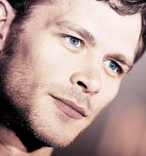 Happy Birthday Joseph Morgan such a great actor, Amazing man have a handsome face and AHHHHH accent 