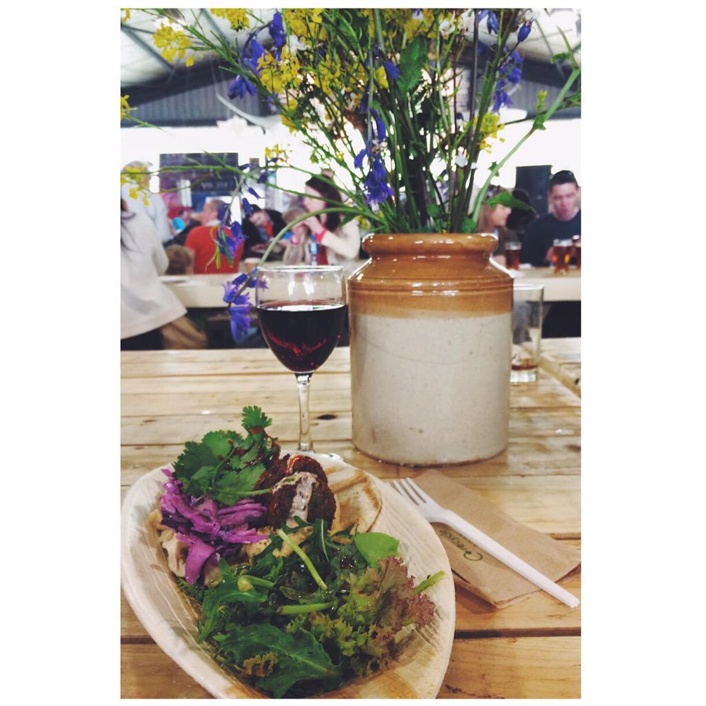 Melmullan's tweet photo. Hey @rocketmancork, you know the way to my heart!! @Litfestie #litfest15 #bigshed http://t.co/SWTiQDbZrw
