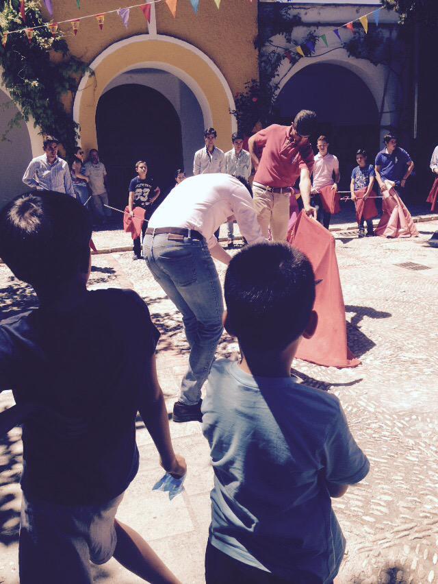 taurinadeevento's tweet photo. Fomentando la fiesta mas maravillosa del mundo! http://t.co/QAW6Ne53E8