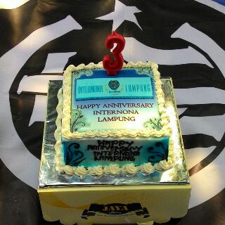 febbyfratiwi's tweet photo. Ultah @Internona_Lpg ke3 (at pulau tangkil ) http://t.co/Vgooo35zYL