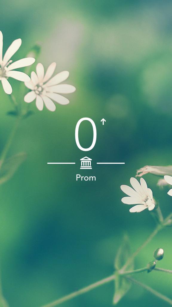 2016Esm's tweet photo. Today's the day!! 💃🏻💃🏻💃🏻 PROM!! http://t.co/DTSxSWQV0l