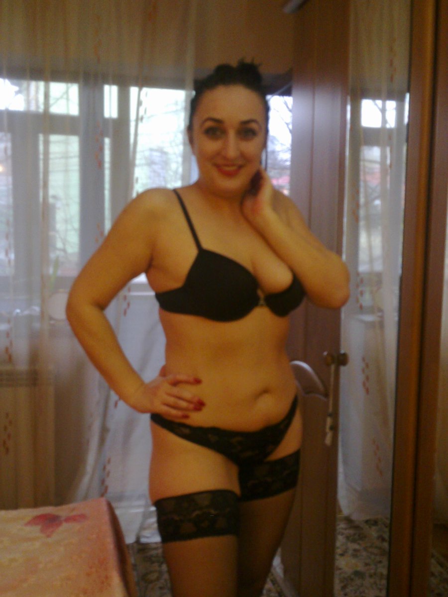 MaryCamGirl's tweet photo. http://t.co/0IlZvFPd5T <-- I'm #HORNY and YOU know it! :D

#selfies
#amateur
#camgirls
#cammodels
#naked
#girls
#xxx http://t.co/k4rGQV2gGC