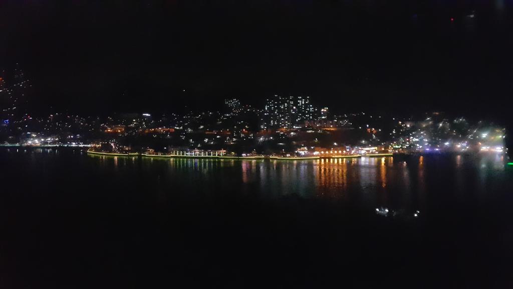 chorock22's tweet photo. 여수 해상공원과 케이블카에서 본 야경. http://t.co/2qv7kTGXms