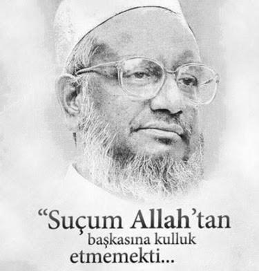 Yusuf_Erhan's tweet photo. Ben Abdulkadir Mollayim, ben Kamaruzzamanim, ben Mursiyim... Ben tüm zalimlerin karsisindayim #MursiYalnızDeğildir http://t.co/ThQcwDpJfp
