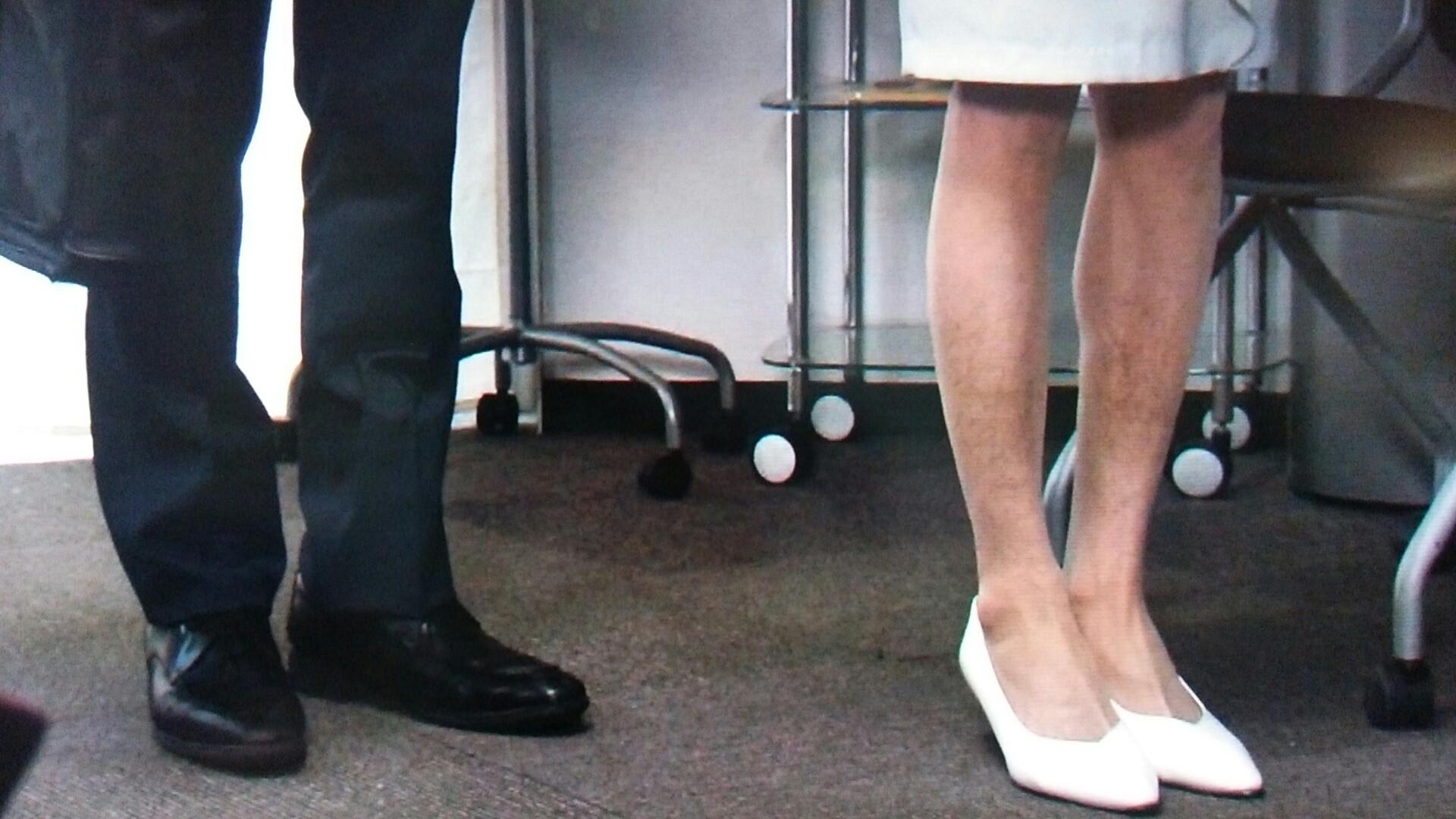 佐原 Twitterissa めっちゃ可愛いのにストッキングから透けるすね毛がめっちゃいい めっちゃいい女装 ひかにゃん Http T Co 8nblphjnz3 Twitter