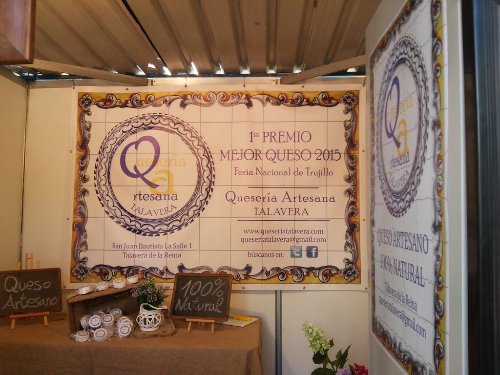 Este es nuestro stand en la Feria de Talavera de la Reina...OS ESPERAMOS!!!!