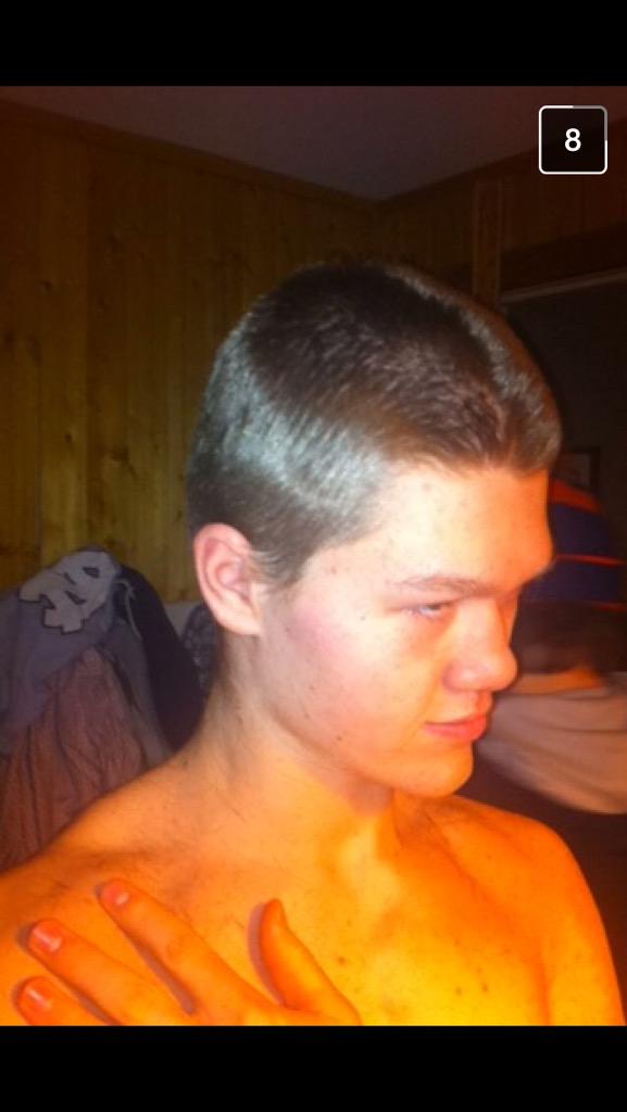 KeenanOGorman's tweet photo. Happy birthday to the man I call varn, turning the big 16 today #HesNotDiabetic #wardism #FTB #GradCut http://t.co/mecwmcVm5b