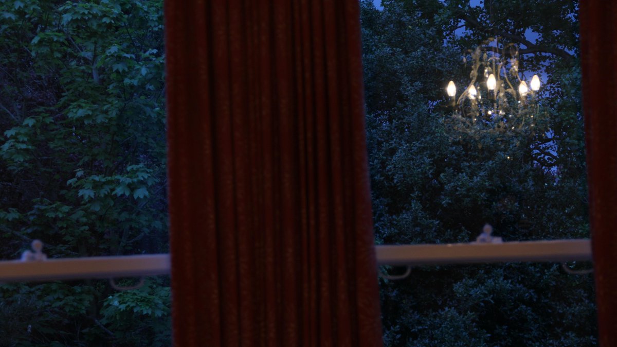 DCProduction's tweet photo. Here's a cheeky sneak peek of the upcoming @singlulah video! #watch this space! http://t.co/SLXthRA5pW
