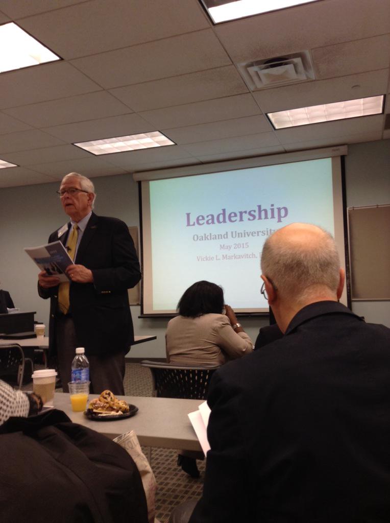 BergsEyeView's tweet photo. @Bobmax12 introducing Vicki Markavitch - "It's time to tell of story of why teaching is the noblest of professions!" http://t.co/LxeInJ5NNJ