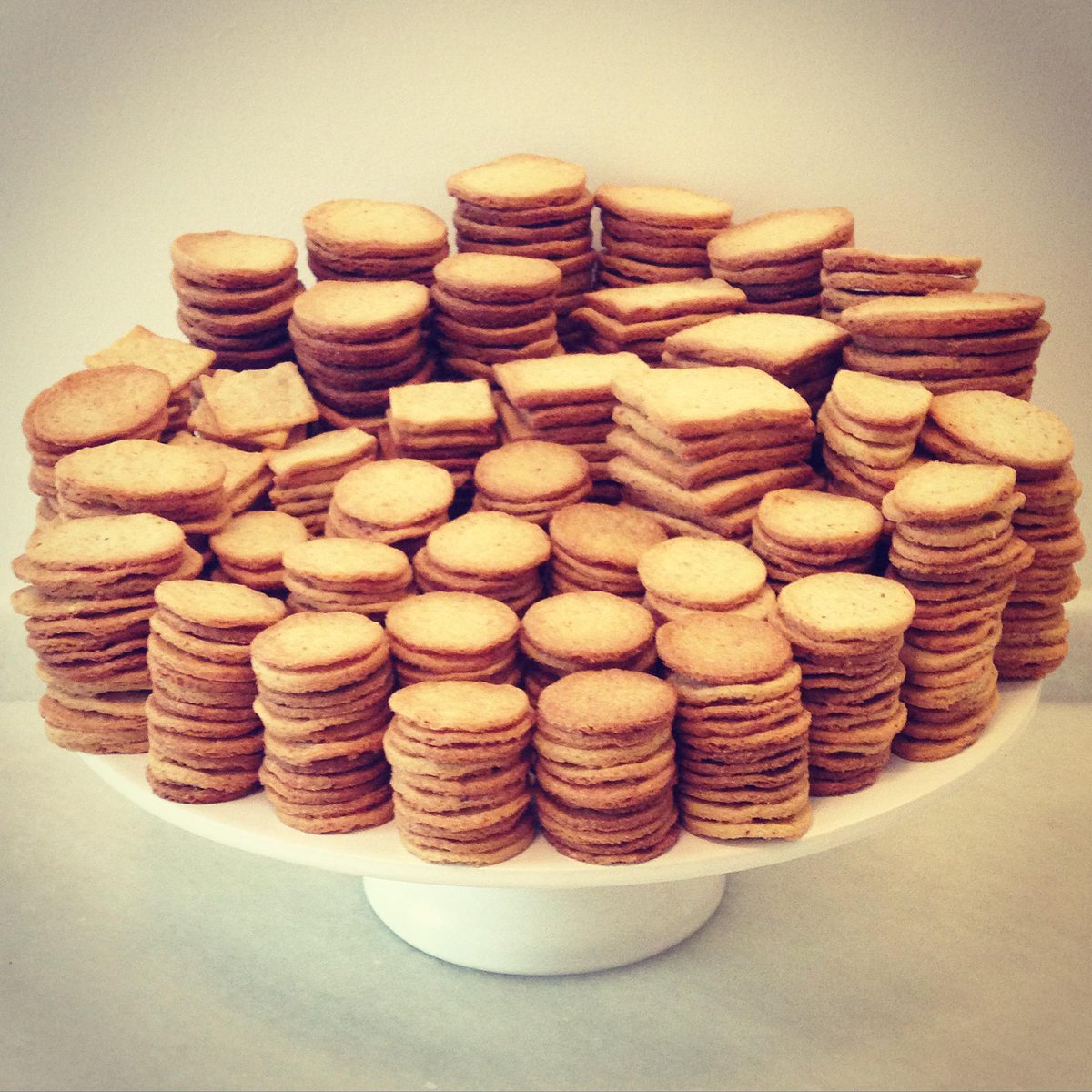 houseofcakesde's tweet photo. #houseofcakes #cookies #glutenfree #glutenfrei #foodallerfy #patisserie #frenchpastry #instafood #deliciousstuff http://t.co/OVaFMAR5yT
