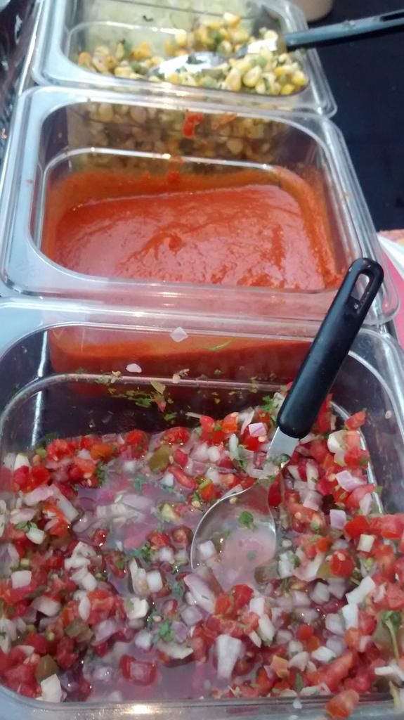 NasrinzStory's tweet image. #BombayLocal @Finelychopped @SmallFryCo @mayurlookhar @1NS1A