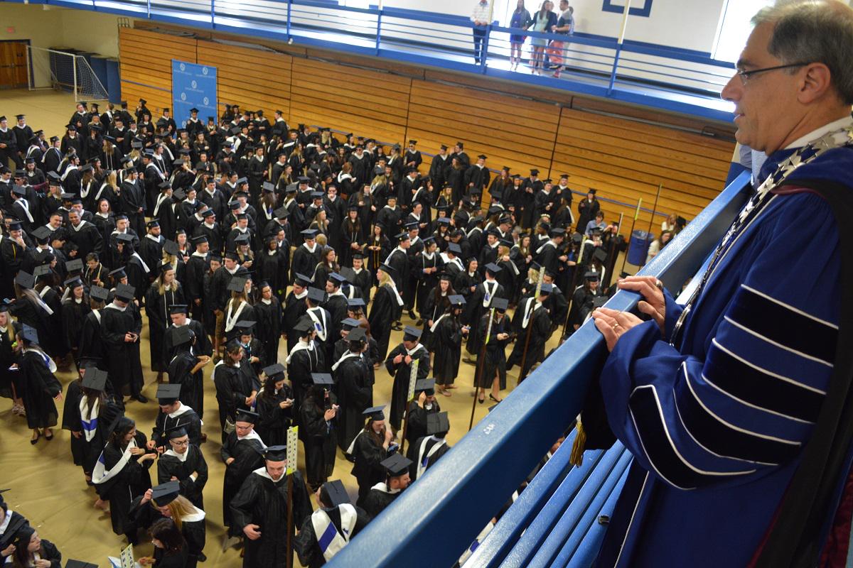 FC_Cesareo_AU's tweet image. It&apos;s a beautiful day for Commencement. Congratulations to #ACClassof2015. #LighttheWay