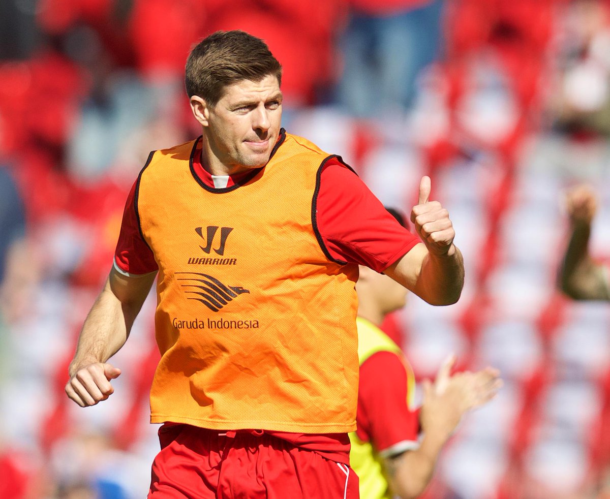LFC's tweet photo. Visit our match centre to follow #LFC v @CPFC as Steven Gerrard bids farewell to Anfield: http://t.co/lj37QPh9lW http://t.co/JX5IsB0Bbq