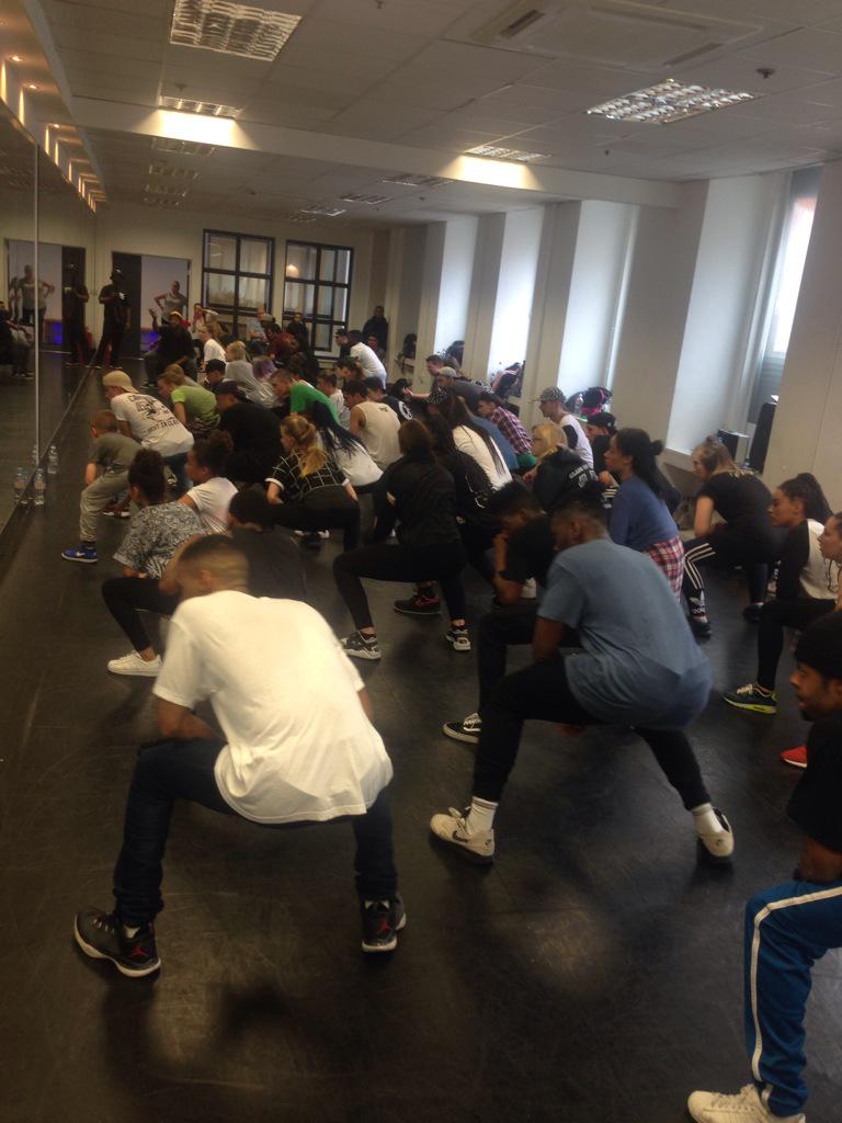 studio25_manc's tweet photo. Criminalz Crew workshops happening right now at our Newton St site with @studio25_manc and @innatedance ! Jam packed! http://t.co/RedVptogE2