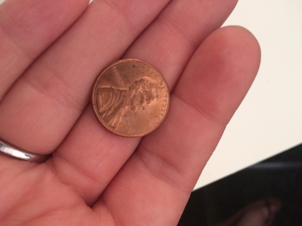 jennarosity_26's tweet image. A penny for our thoughts...thanks Cassie! 💙 #valedictorianspeech #ACClassof2015